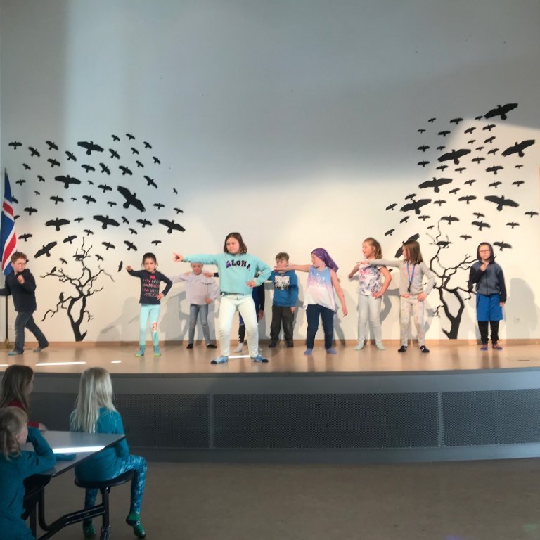 2bba684dc391bece79cf1a97432efd97