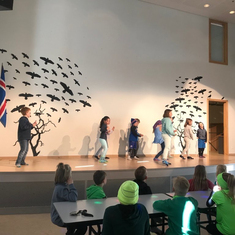 9a4a92724907bfd5a7198a97b08c8a60