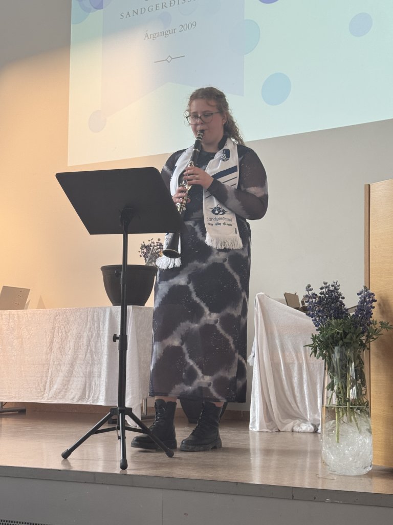 Skólaslit og útskrift 10. bekkjar 2024-2025