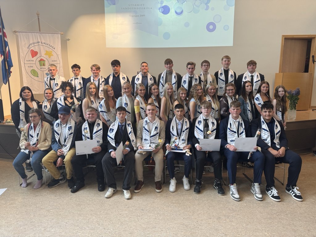 Skólaslit og útskrift 10. bekkjar 2024-2025