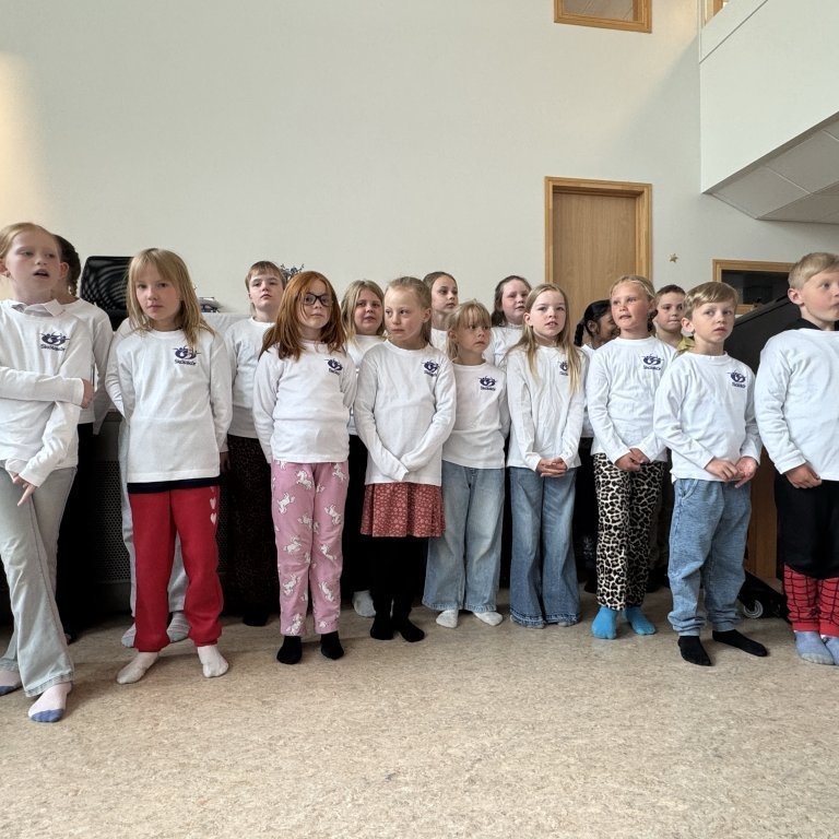 20250603_120627473_ios