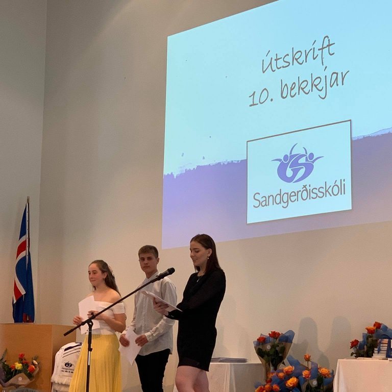 102429943_890125321467609_4894698267012497408_n