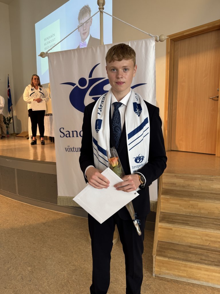Skólaslit og útskrift 10. bekkjar