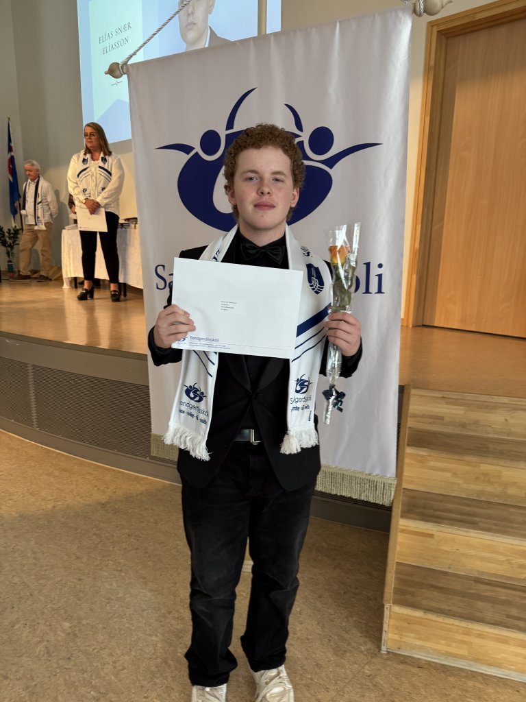 Skólaslit og útskrift 10. bekkjar