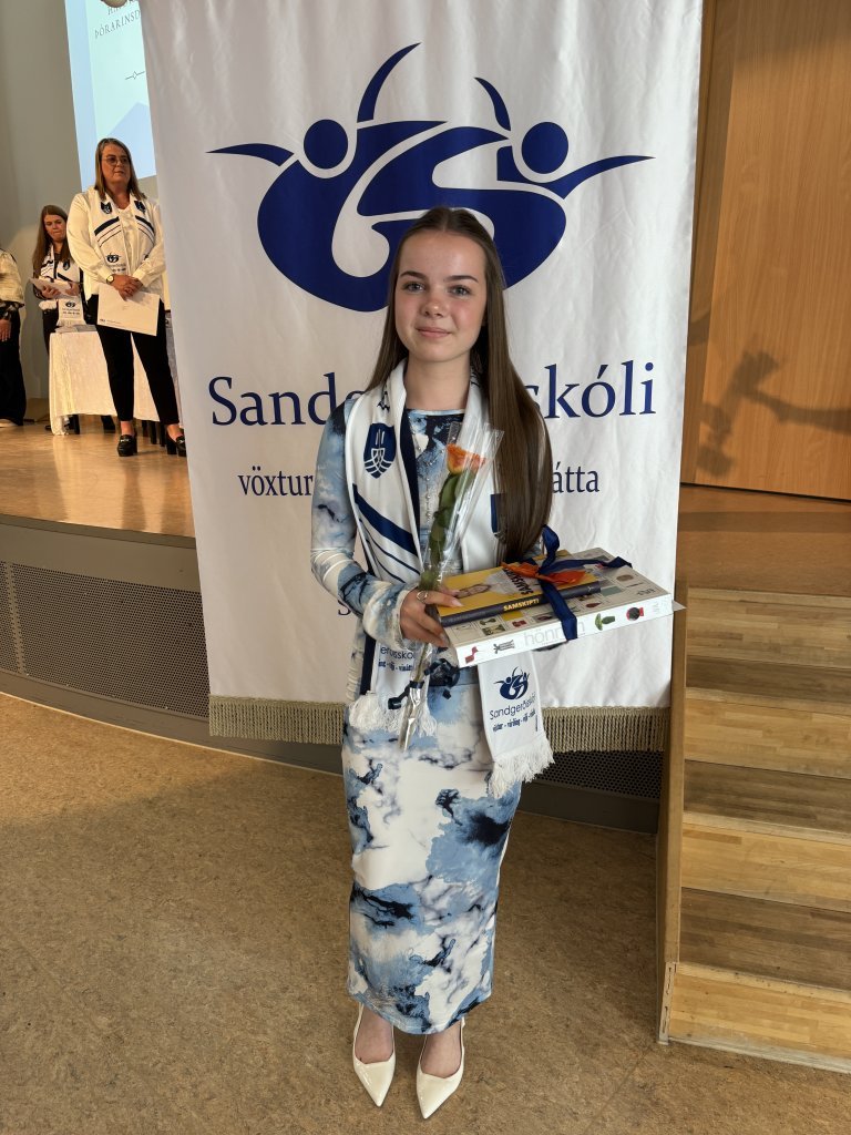 Skólaslit og útskrift 10. bekkjar