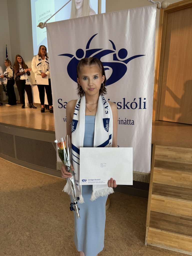 Skólaslit og útskrift 10. bekkjar