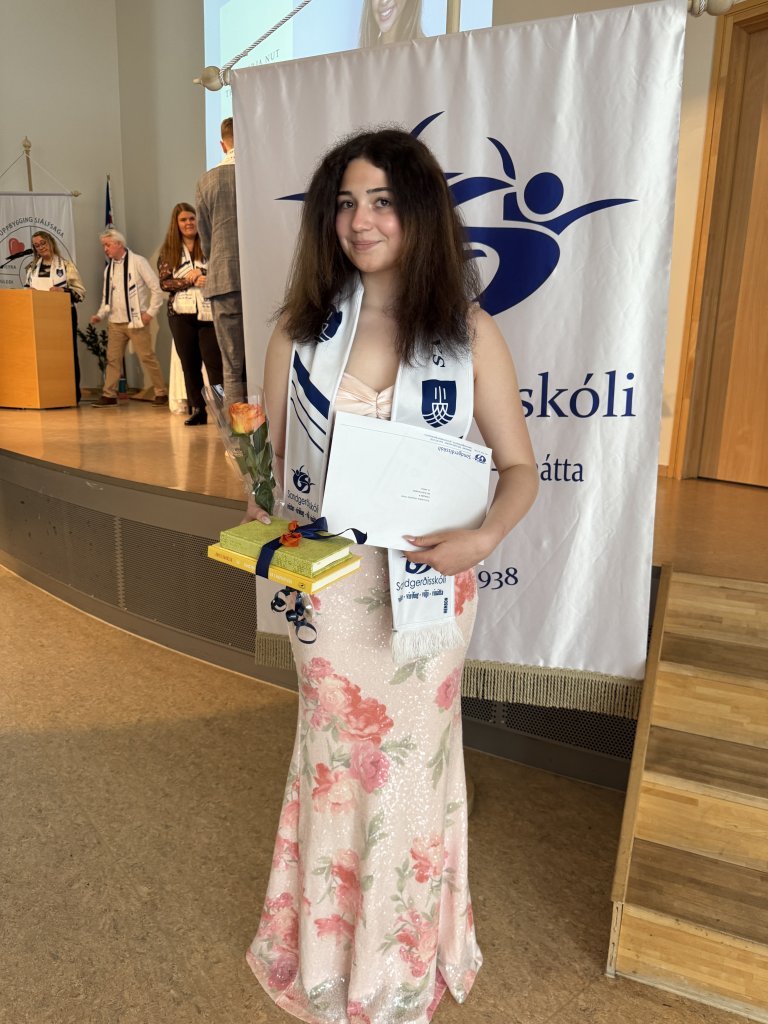 Skólaslit og útskrift 10. bekkjar