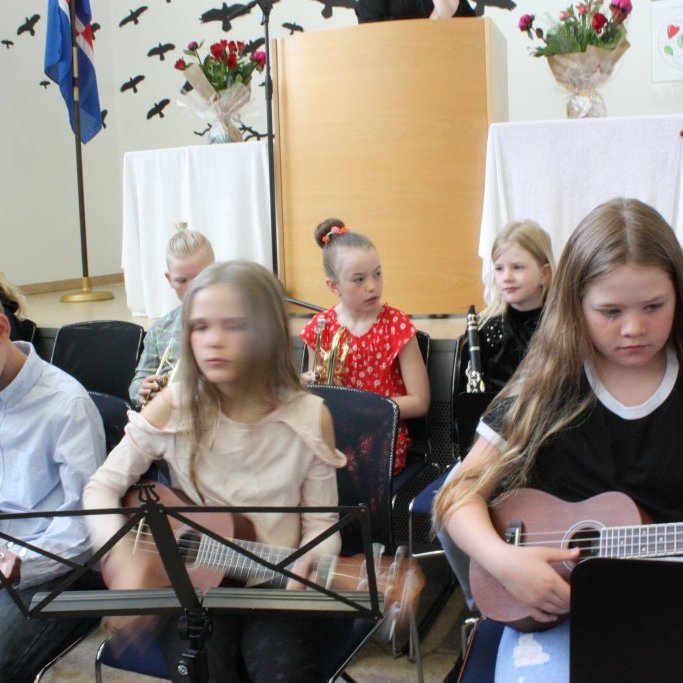 9e8bec57ca16b1e116b03453235d369c