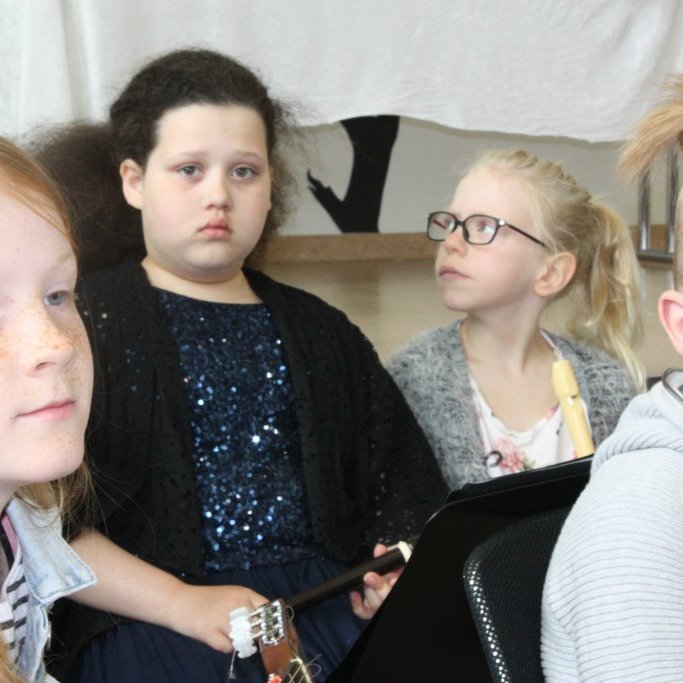 f68d737b0fc6fd35b1e6d89dcc9d9406