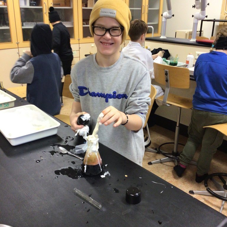 22f699ef-ce51-4b84-9ae7-fdbb0105f7ca