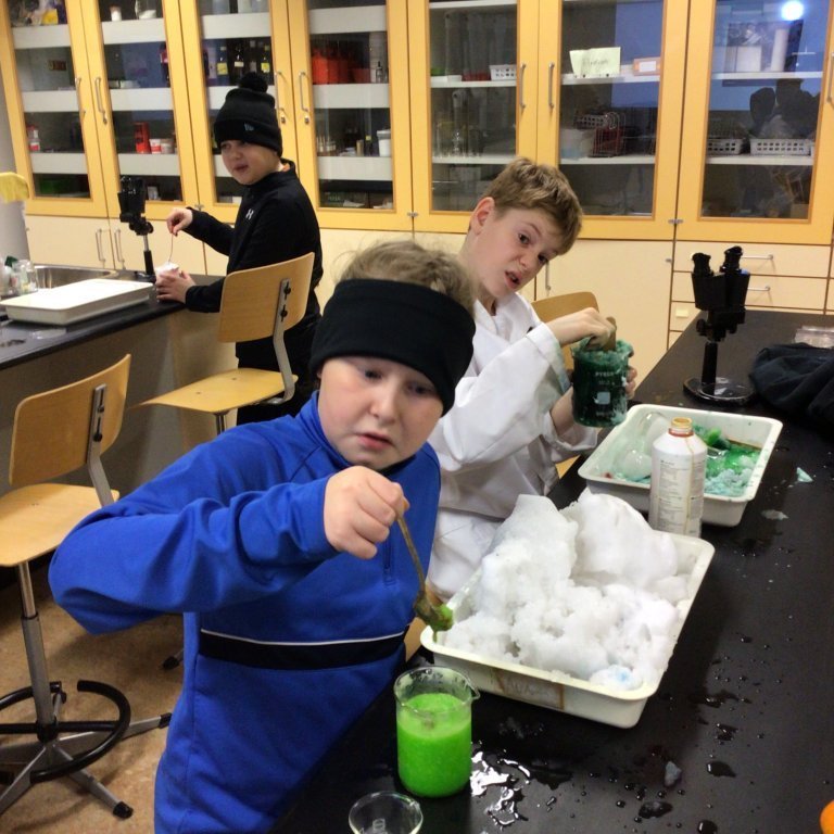 90db3a17-e530-44f6-92fb-fb150c6bf5ff