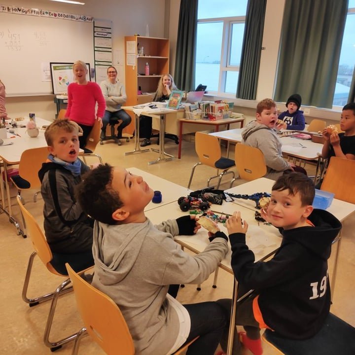 1a82e0c46eff3bbba10c1abfc51e2a41