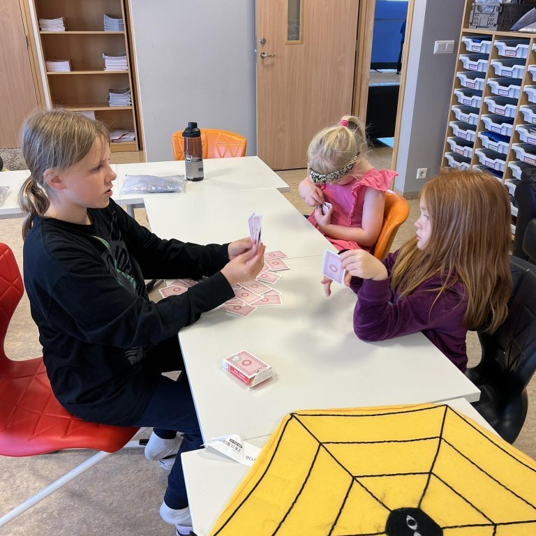 377095070_1525646031172866_3094093756893862763_n