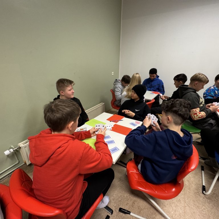 20241219_102130697_ios