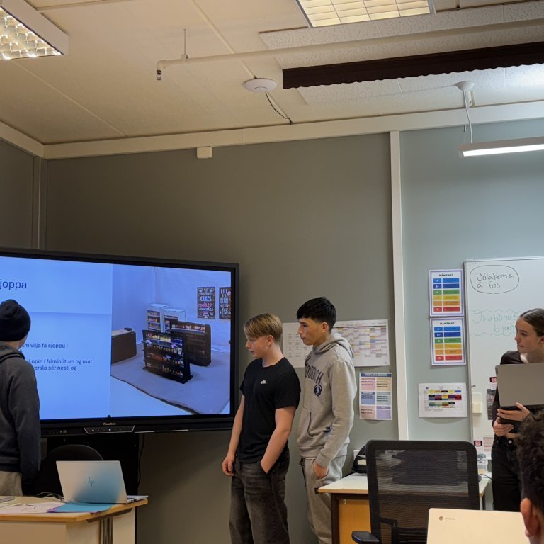 20241216_114111338_ios