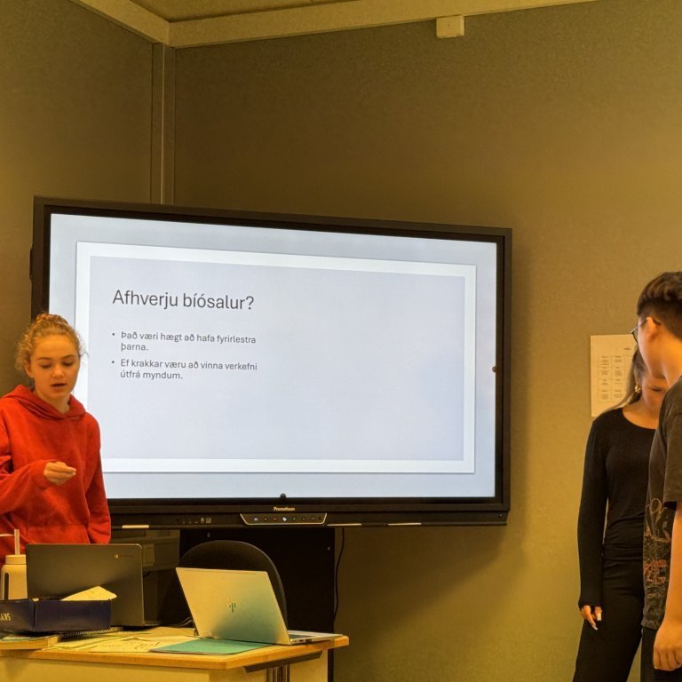 20241216_115132791_ios