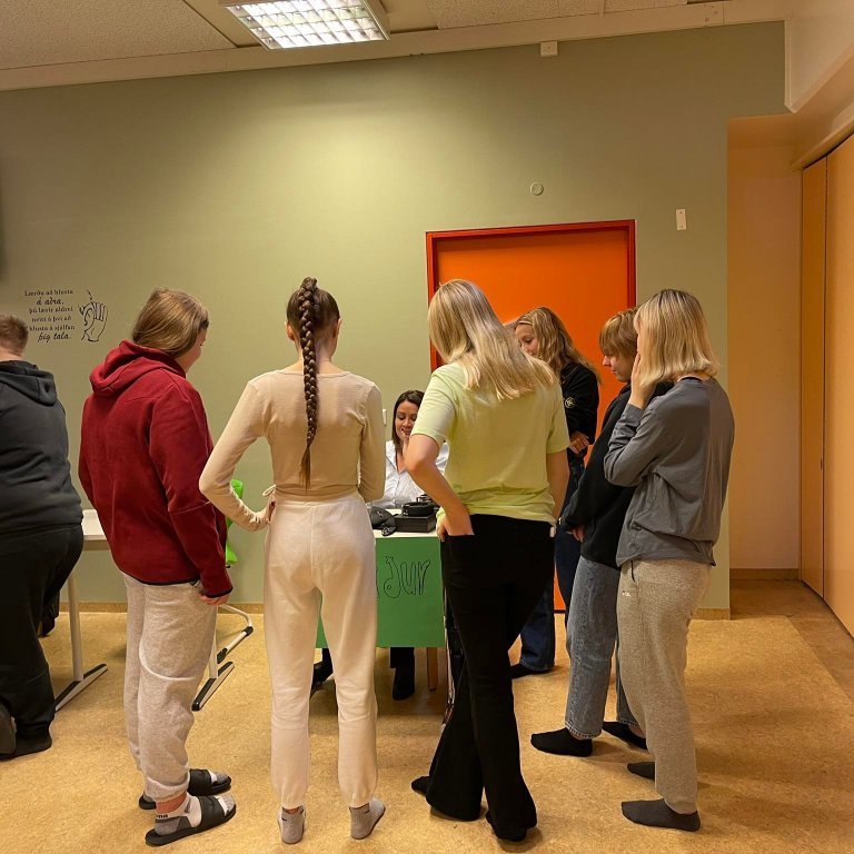 249367035_355378466380175_2053649716072952010_n