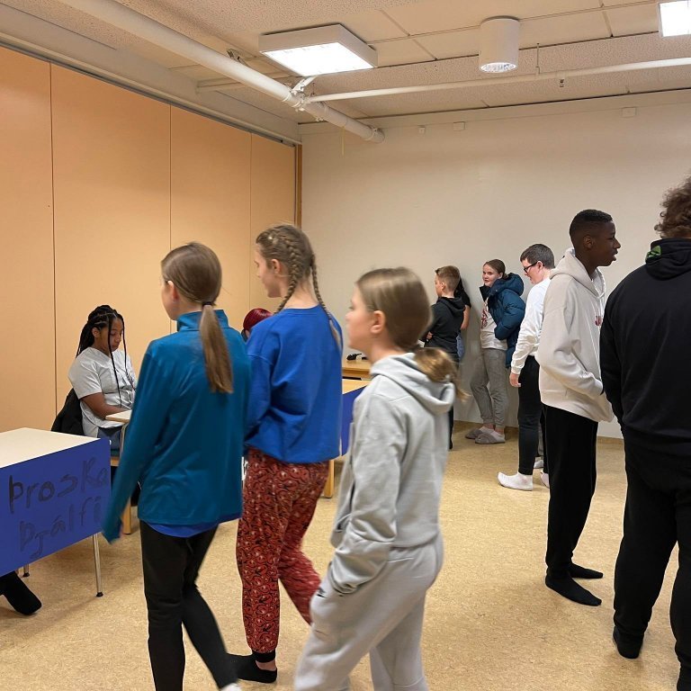 250425892_347244200532640_4713647237011407564_n