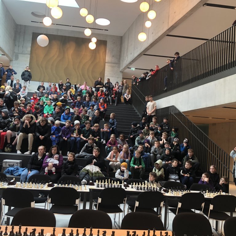 20230419_132658344_ios-1