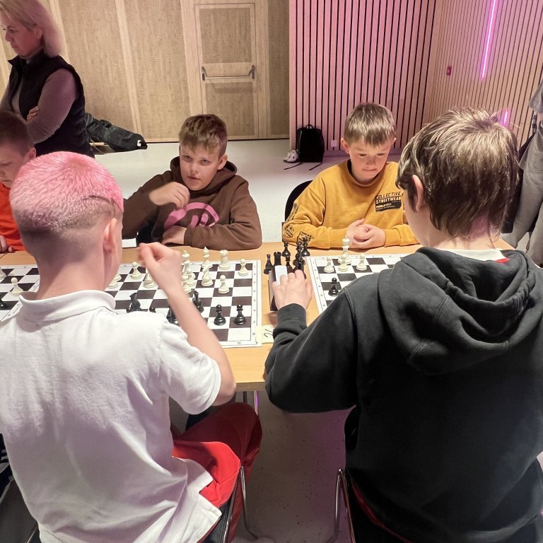 image-20230419-135711-7b611235