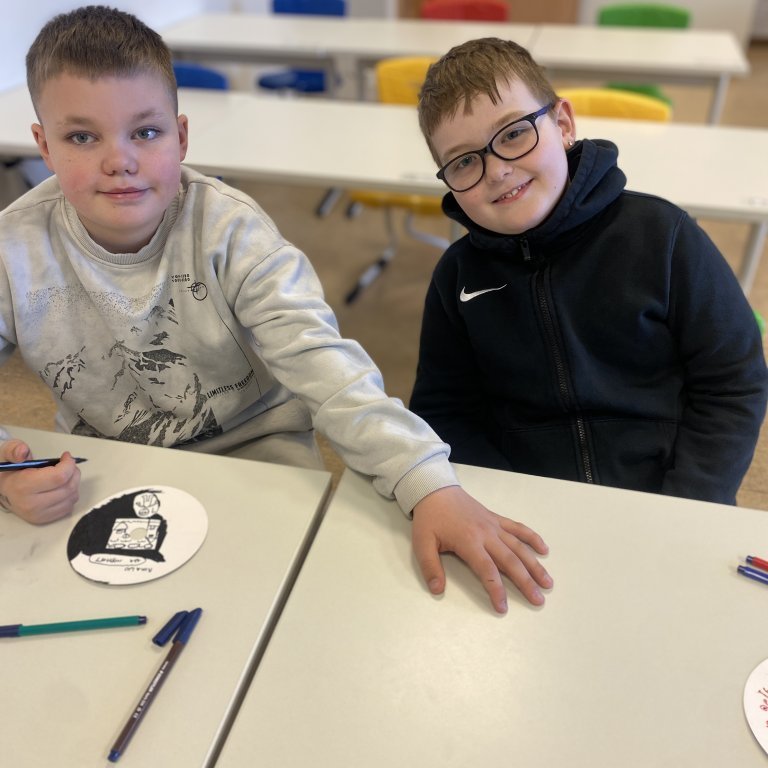 20250402_102813259_ios