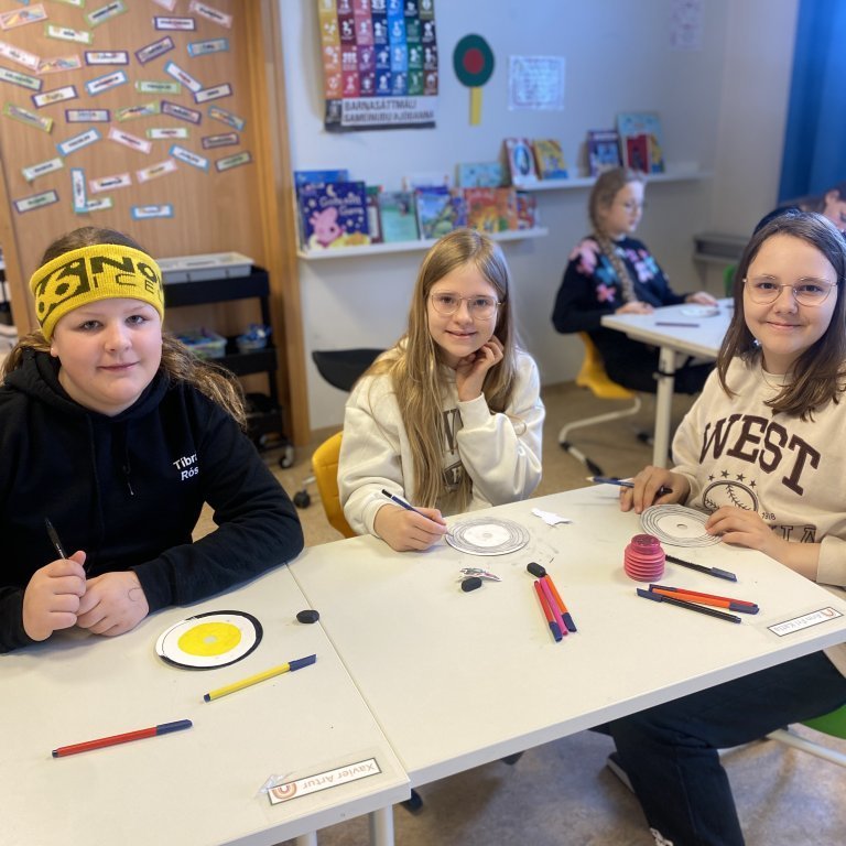 20250402_102937038_ios