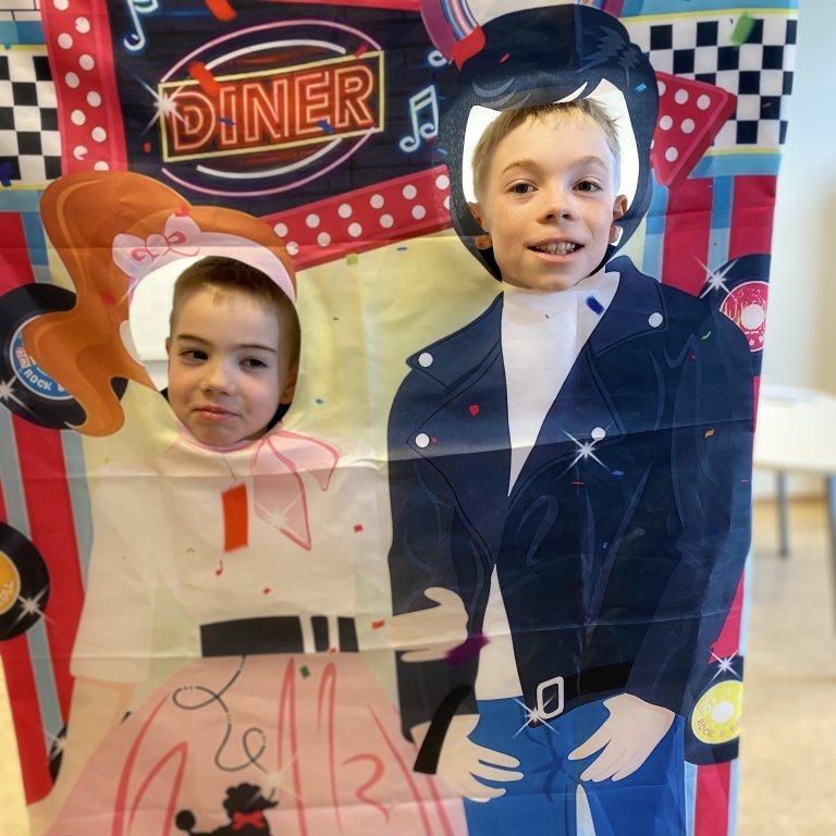 20250403_122943802_ios