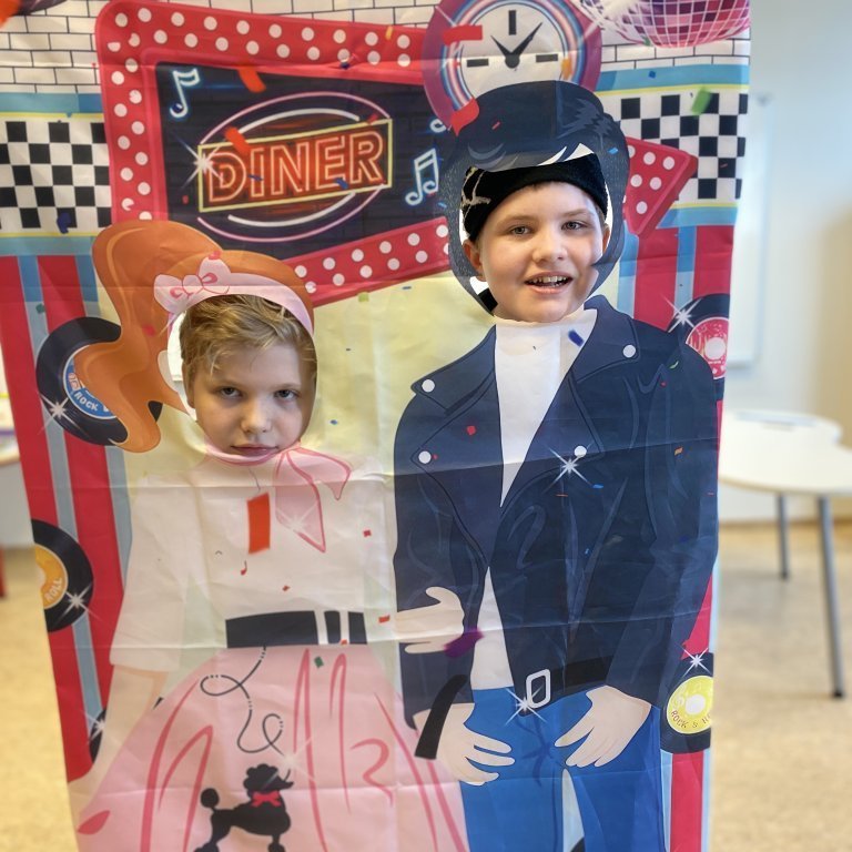 20250403_123025107_ios