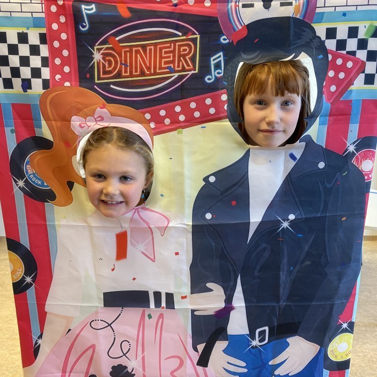 20250403_125356714_ios