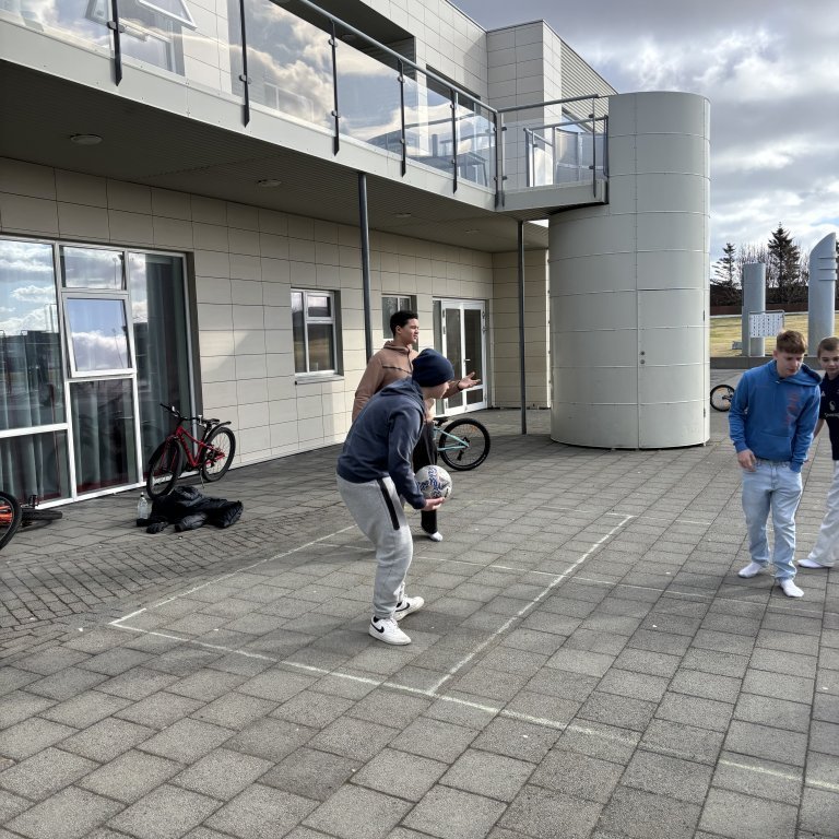 image-20250402-111448-950b7fcb