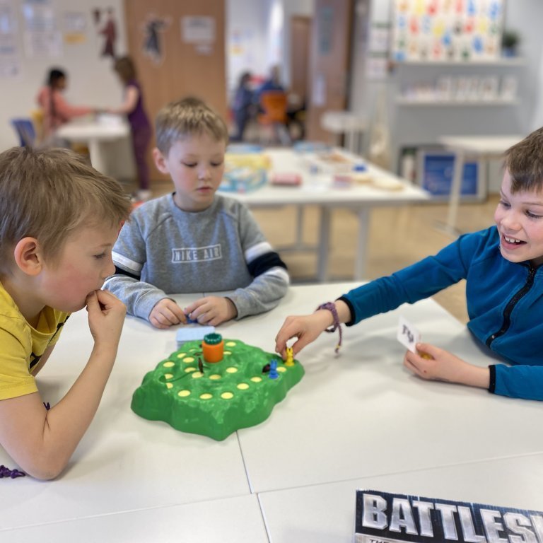 20230321_102434157_ios