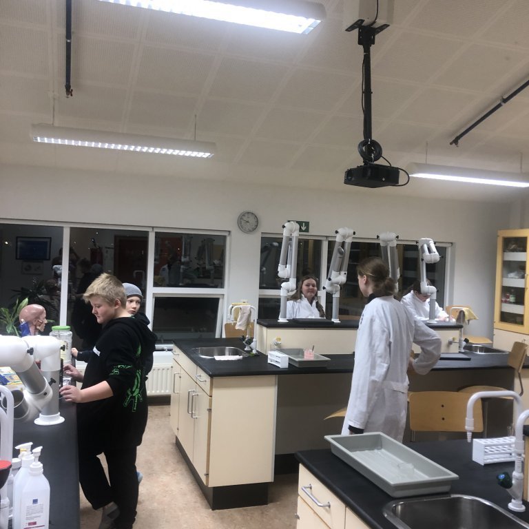 6124f55e-3567-4543-ac3d-88bea71e8460