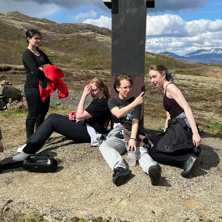 283668398_10228214496973088_8155430596536808631_n