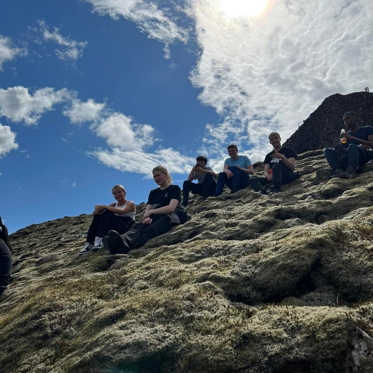 283817551_10228214496853085_8361383860982273609_n