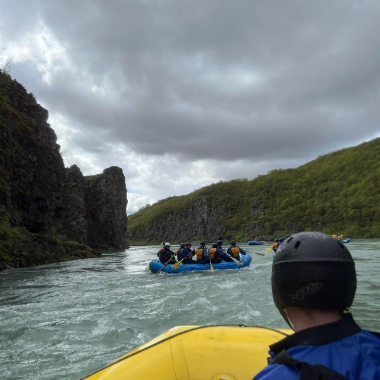 284158946_10228226110423417_1920195324033972850_n