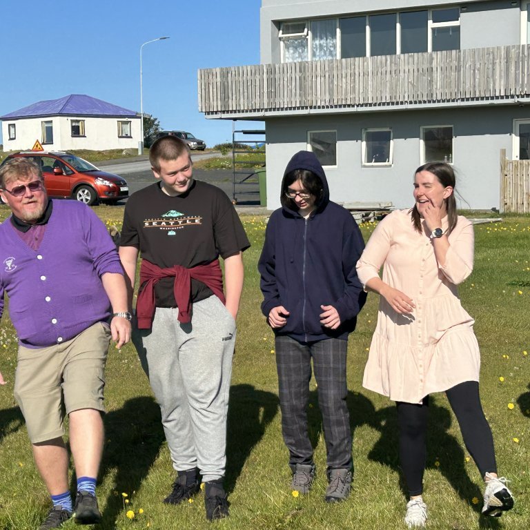 20230824_105346635_ios