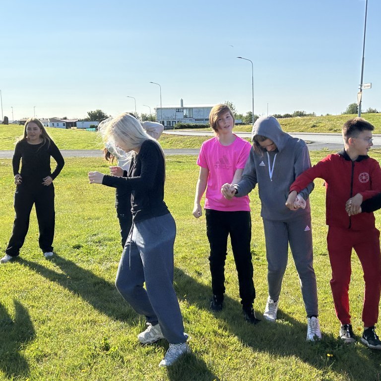 20230824_105404424_ios