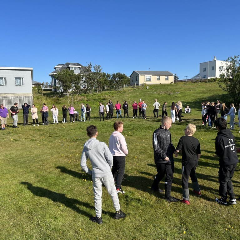 20230824_105437750_ios