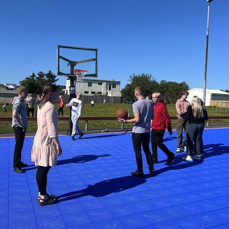 20230824_131041074_ios