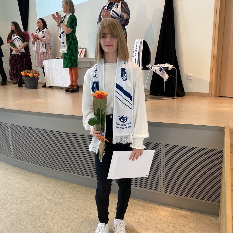 20210604_115639678_ios