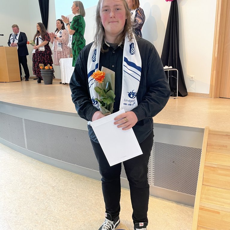 20210604_120357634_ios