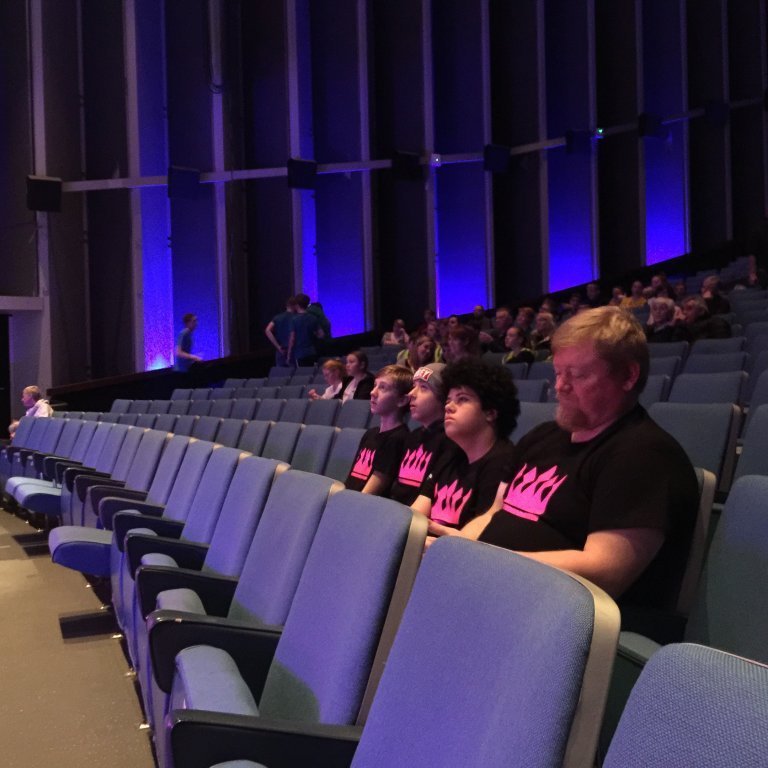 4b85885560c094307fc75fcf8dbf99f8