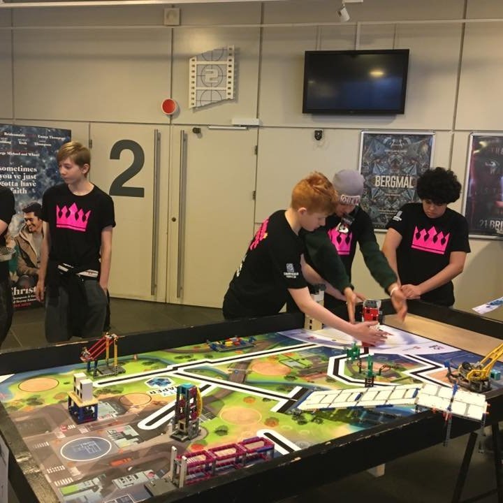 a081959e326e44045666c46cefac3d38