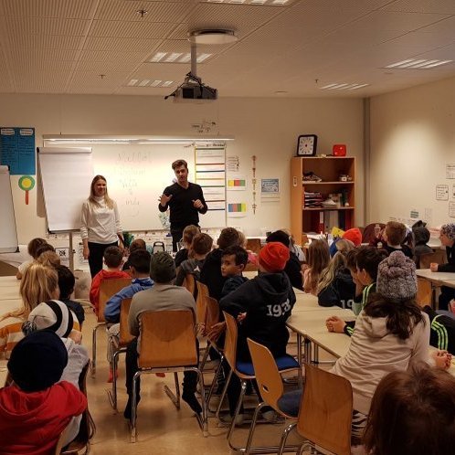 7589a6ea93c46d782f36572b31ae05a4