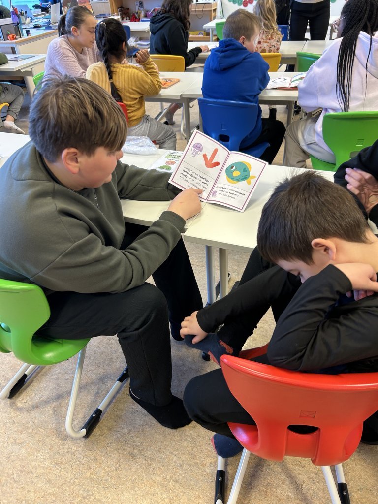 Vinabekkirnir 2. og 7. bekkur