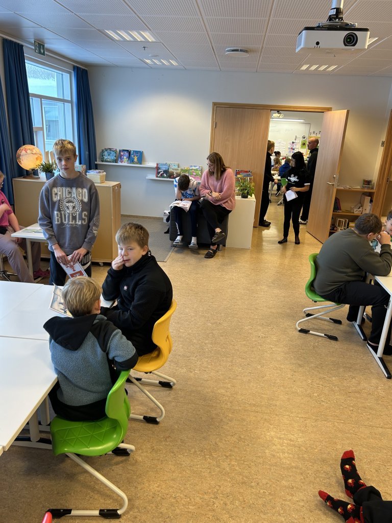 Vinabekkirnir 2. og 7. bekkur