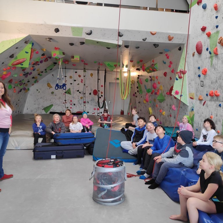 6e0438aa30fbce0de15c2380b99ad0e6