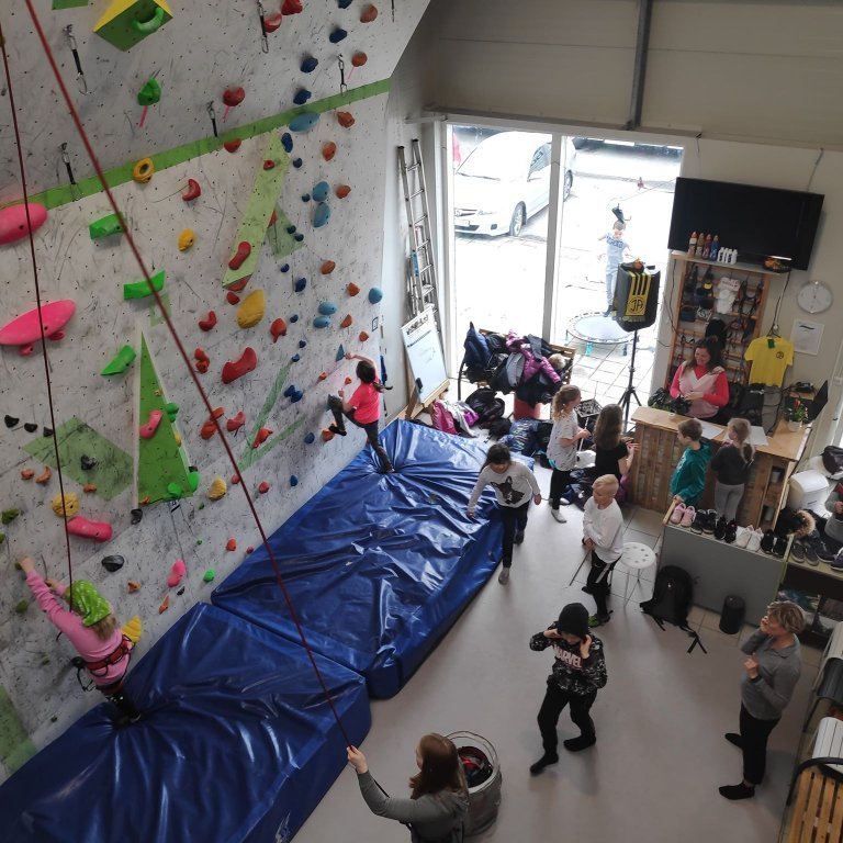 7946d306010a9808582d37243545305f