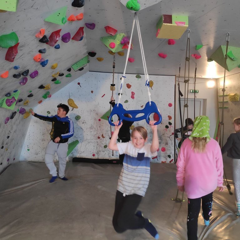 fc4ab543ee39a2bf87ac67247e767b28