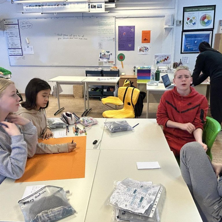 415157677_901010618163594_3498482252075410227_n